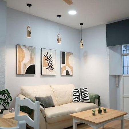 Apartamentos Alfaqueque B Sevilla Buitenkant foto