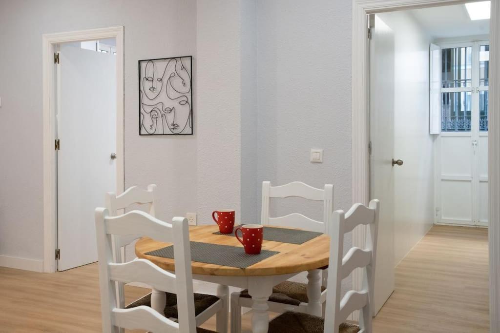 Apartamentos Alfaqueque B Sevilla Buitenkant foto