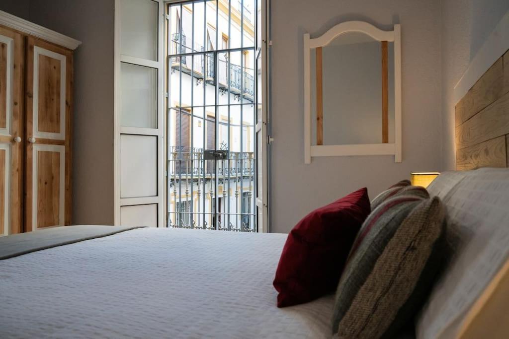 Apartamentos Alfaqueque B Sevilla Buitenkant foto